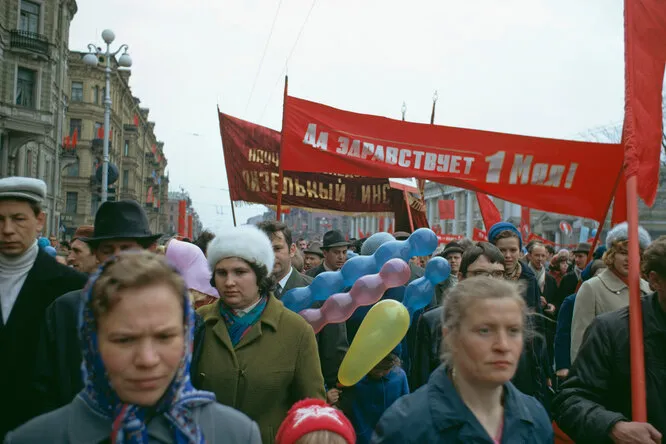 1 мая, 7 ноября, Новый год, День Победы: как отмечали главные праздники в СССР