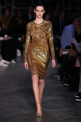 Тренды осенней моды 2021: платья, которые должны быть в вашем гардеробе уже сейчас 24
