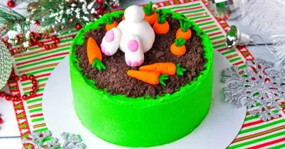 Морковный торт с карамелью Кролик на Новый 2023 год