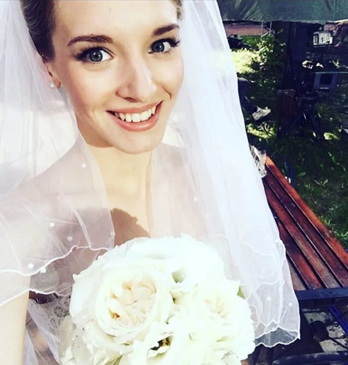 Кристина Александрова в свадебном платье