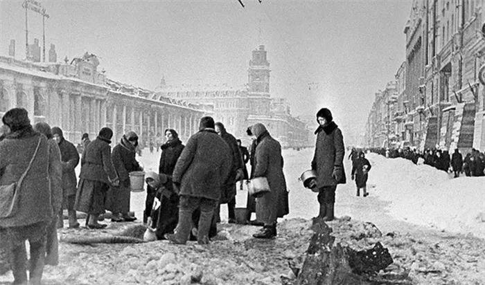 В блокадном Ленинграде