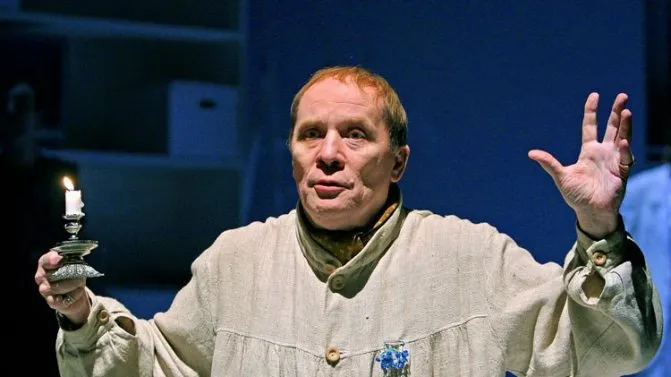 Александр Филиппенко в театре