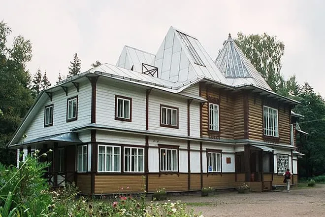 Музей-усадьба Ильи Репина «Пенаты» в Куоккале