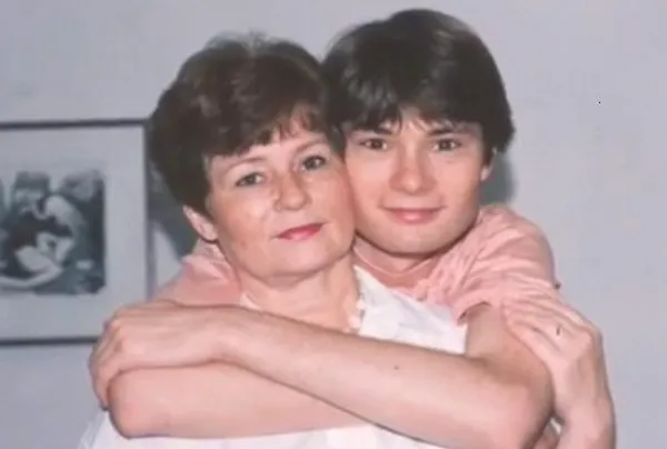 Елена Никитина с сыном Вадимом