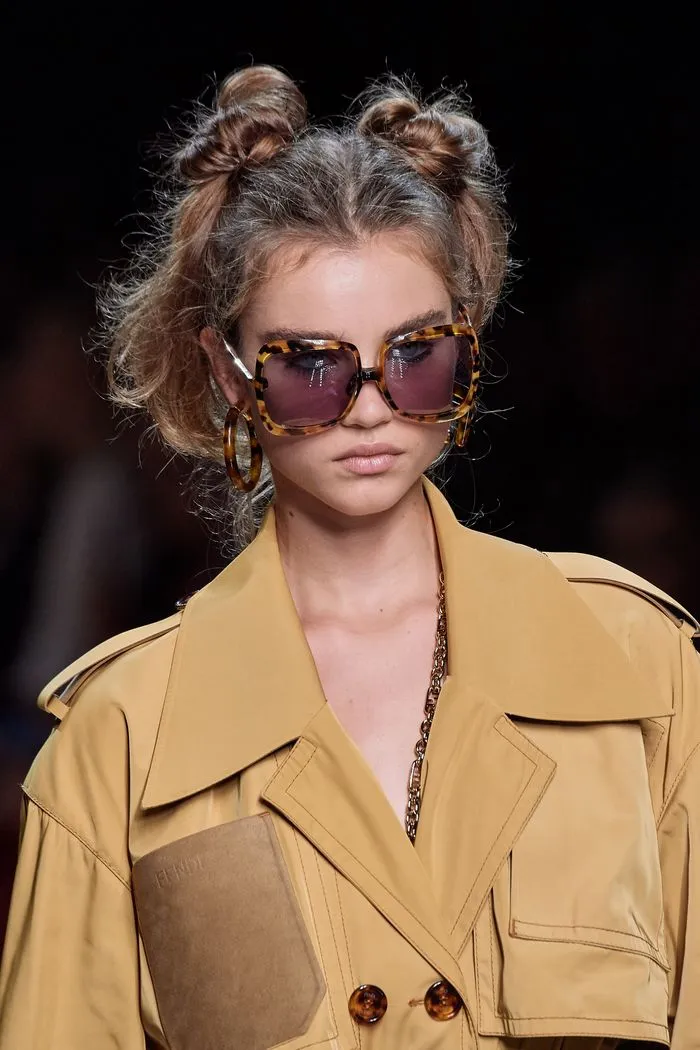 Модные женские очки square с квадратной оправой из коллекции 2020 Fendi