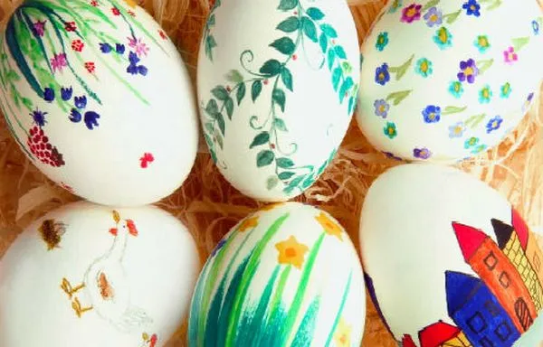 Как красиво покрасить и украсить яйца на Пасху в 2022 году