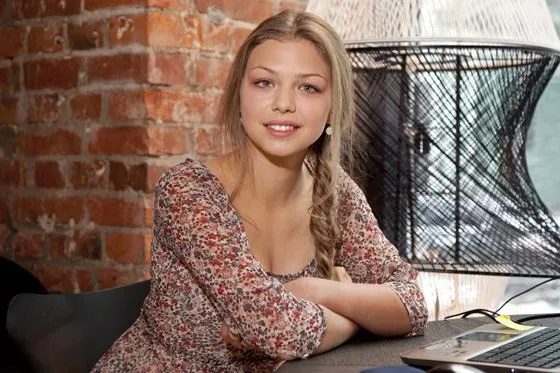 Молодая актриса Таисия Вилкова