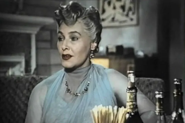 «Серебристая пыль» (1953)