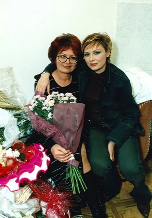 Елена Ксенофонтова с мамой. / Фото: www.ksenofontova.ru