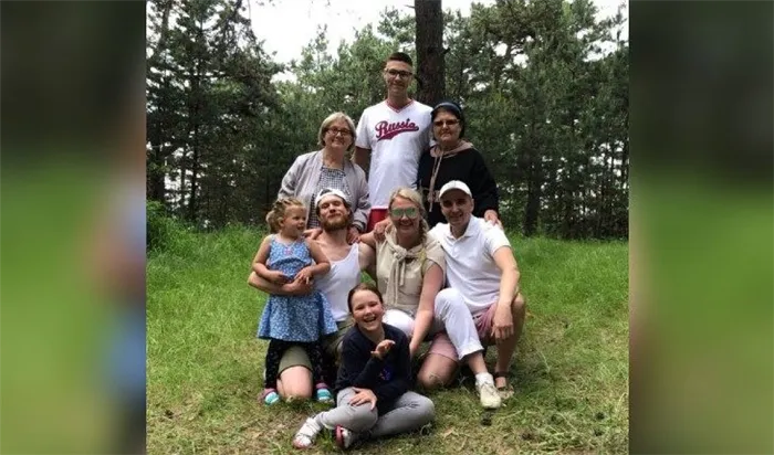 Виктор Хориняк и его большая семья