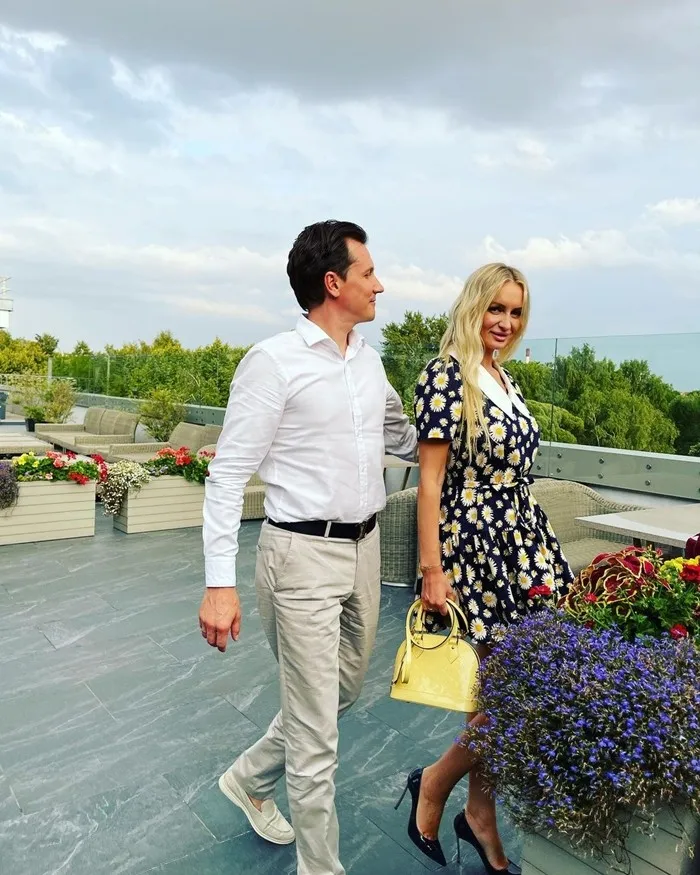 Дмитрий Соколов с женой Ксенией Ли