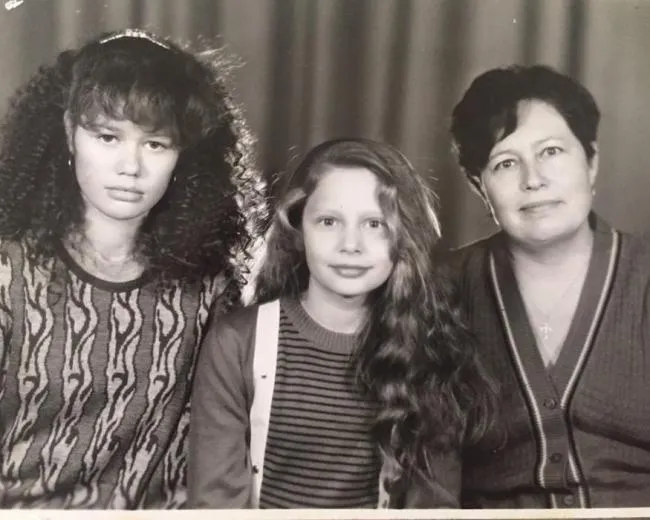 Наталья Рудова с мамой и старшей сестро