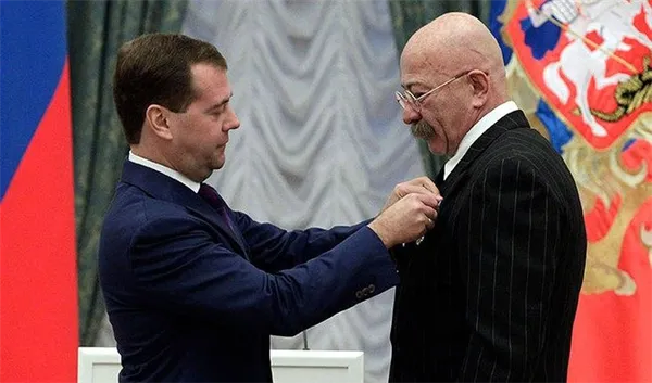 Александр Розенбаум и Дмитрий Медведев