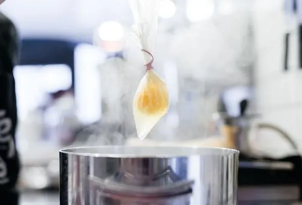 Современный метод варки яиц пашот