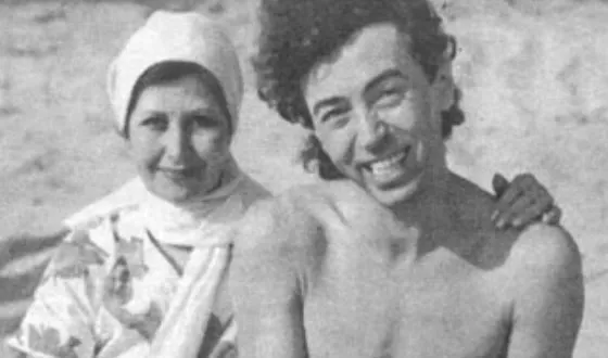 Валерий Леонтьев и его старшая сестра Майя