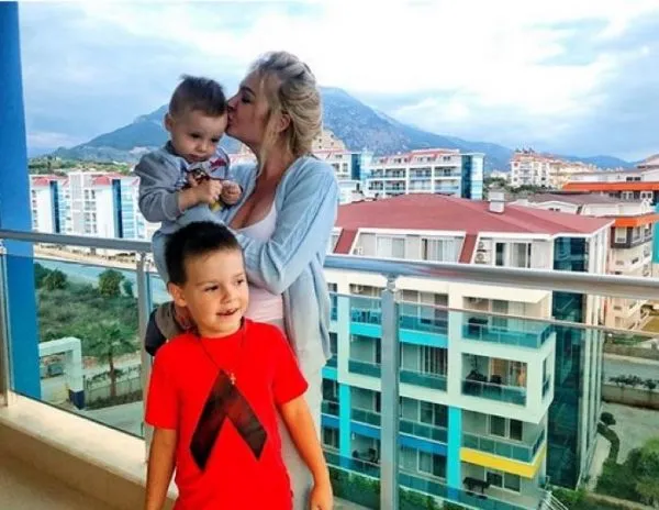 Где живет семья Дарьи и Сергея Пынзарь в Турции