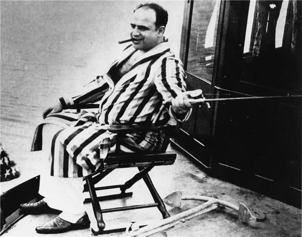 Портрет Аль Капоне через год после того, как он стал главой чикагской мафии. 1926 год. Источник: Hulton Archive/Getty Images