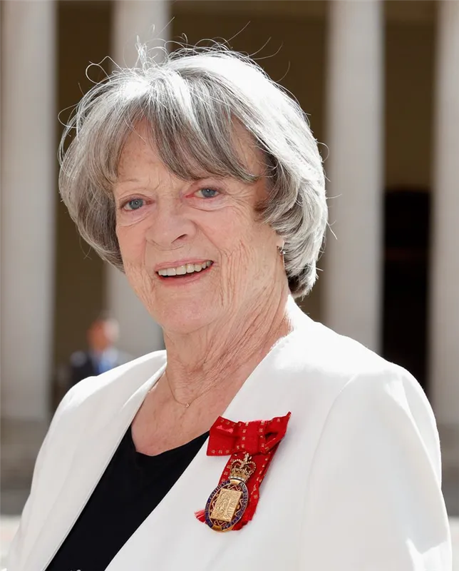 Dame Maggie Smith arrives to attend Evensong at the Chapel Royal Hampton Court Palace, to celebrate the Centenary of the founding of the Companions of Honour on June 13, 2017 in London